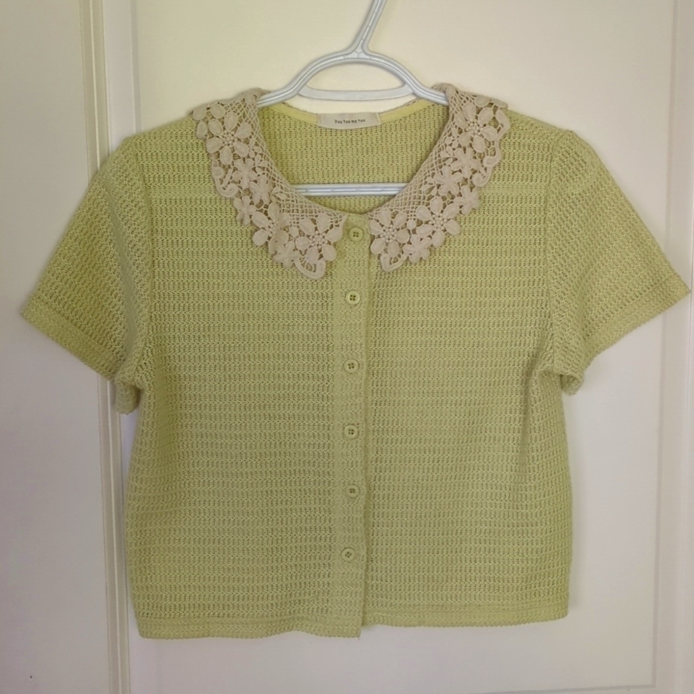 Vintage Victorian style blouse in lime green XS